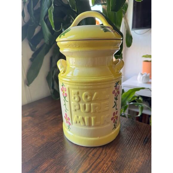 Vintage 1970s Country Yellow Hand-Painted "5 Gallon Pure Milk" Ceramic Canister - Picture 1 of 10